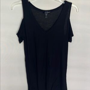 Aqua Women's Black Cold Shoulder Tank Top